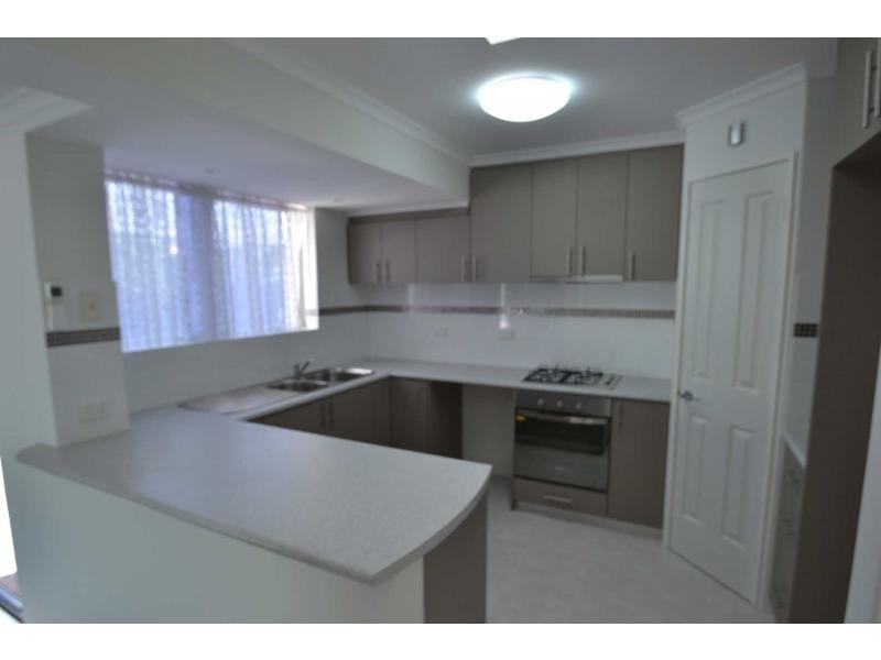 66 Cook Avenue, Hillarys WA 6025