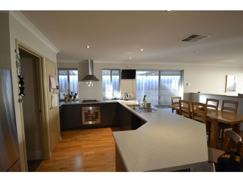 78 Beachside Parade, Yanchep WA 6035