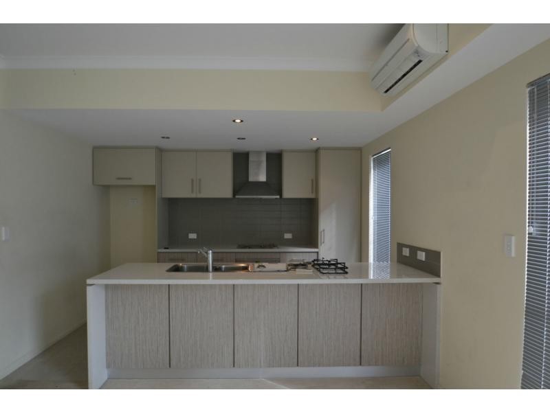 31 Ladera Drive, Clarkson WA 6030