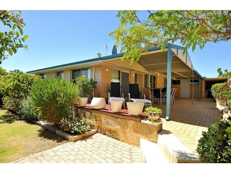 67 Caledonia Avenue, Currambine WA 6028