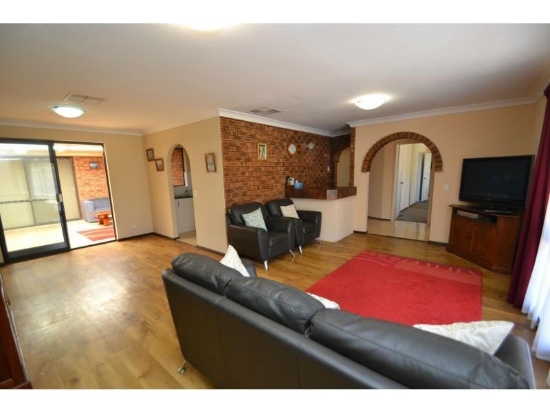 30 Banderra Street, Wanneroo WA 6065