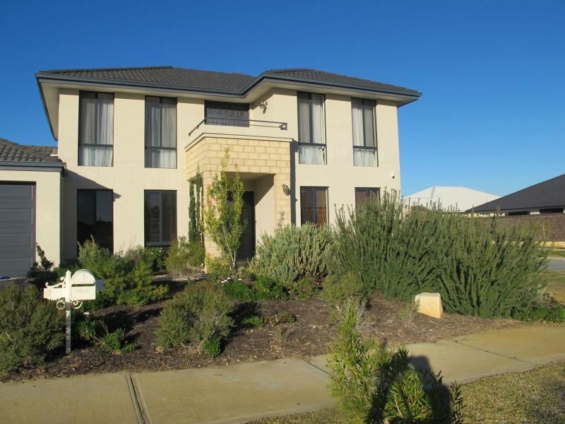 8 Swinford Way, Butler WA 6036