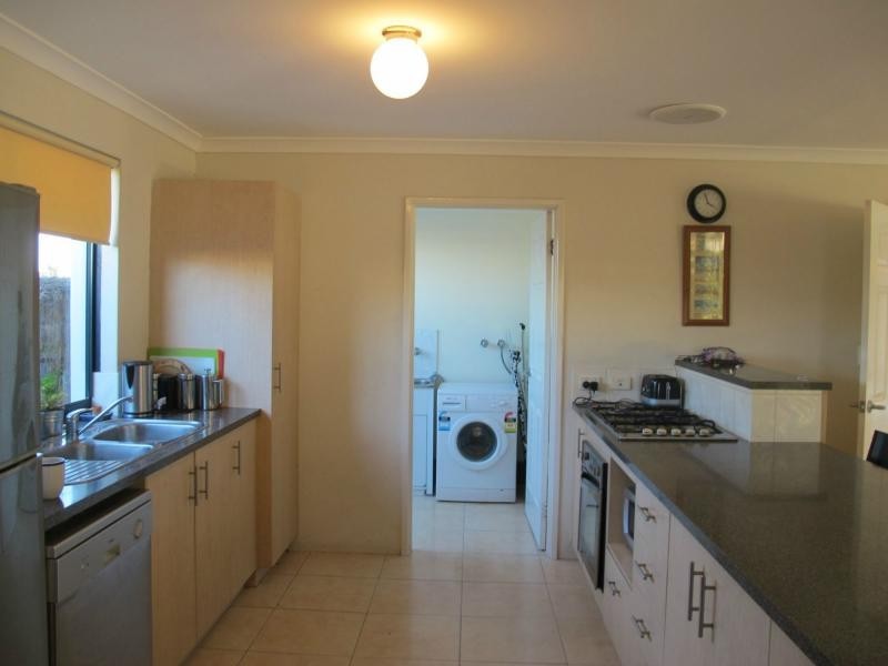 8 Swinford Way, Butler WA 6036