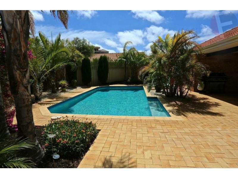 33 Ohrid Place, Joondalup WA 6027