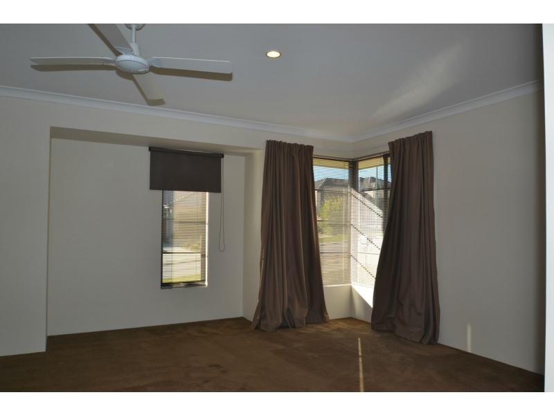 17 Kartner Road, Tapping WA 6065