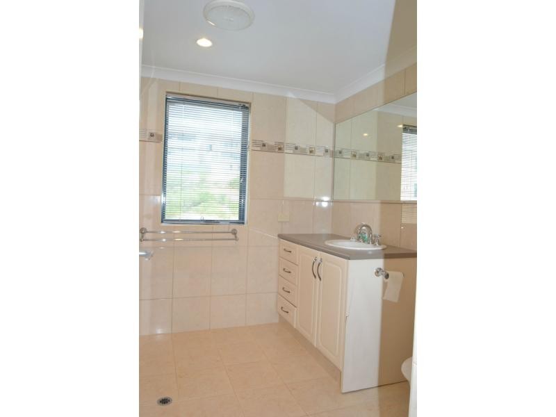 33 Toulon Circle, Mindarie WA 6030