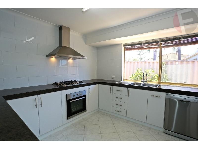 96 Glencoe Loop, Kinross WA 6028