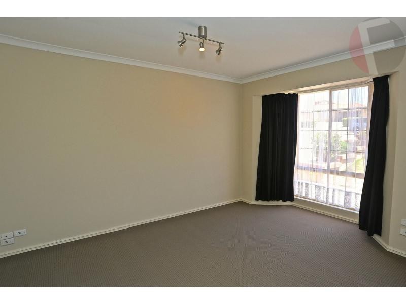 96 Glencoe Loop, Kinross WA 6028