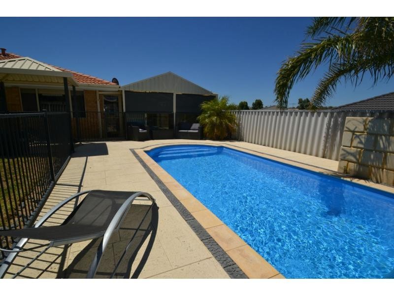3 Petersen Close, Clarkson WA 6030