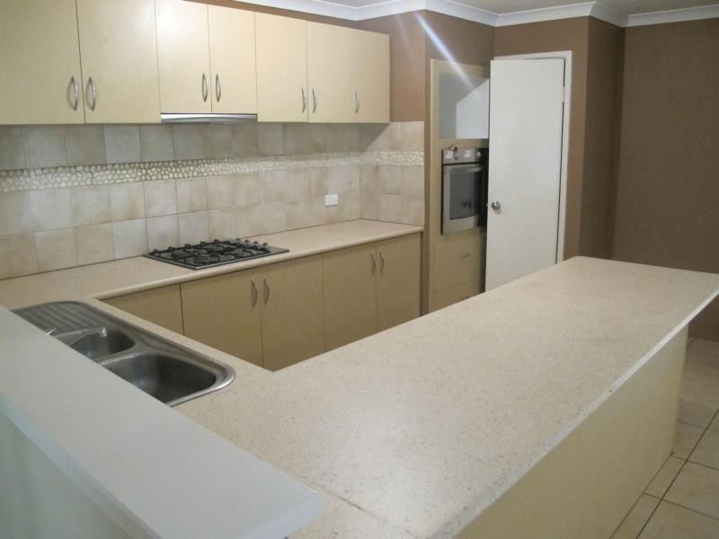 34 Ammanford Crescent, Butler WA 6036