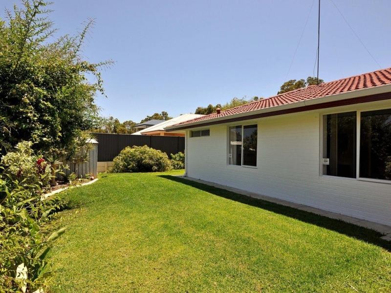 11 Arnisdale Road, Duncraig WA 6023