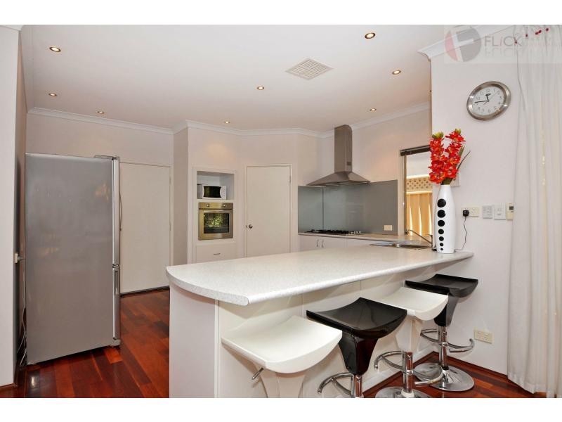 43 Rosewell Green, Wanneroo WA 6065