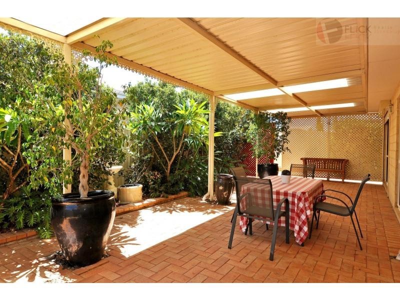 43 Rosewell Green, Wanneroo WA 6065