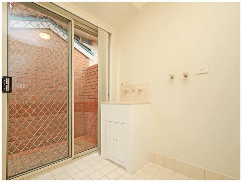 3/21 Clearview Avenue, Yokine WA 6060