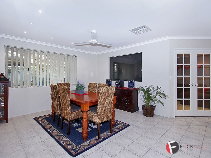 14 Hensley Loop, Landsdale WA 6065