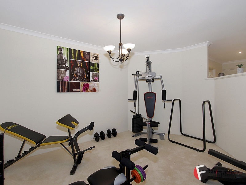 14 Hensley Loop, Landsdale WA 6065