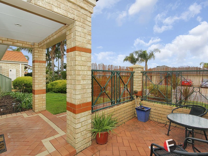 14 Hensley Loop, Landsdale WA 6065