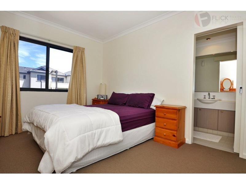 75/12 Citadel Way, Currambine WA 6028