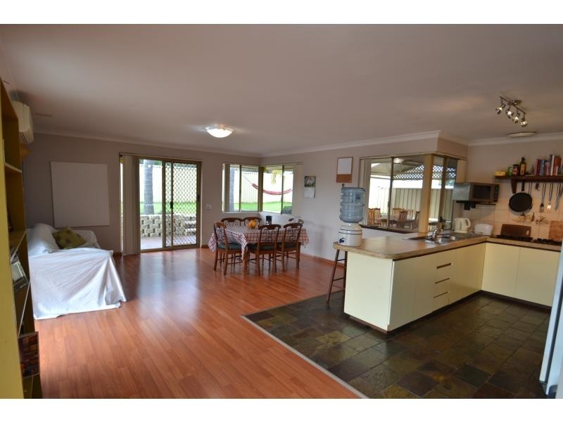 6 Fairfield Grove, Heathridge WA 6027