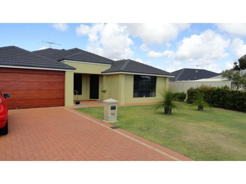 52 Tandara Fairway, Tapping WA 6065