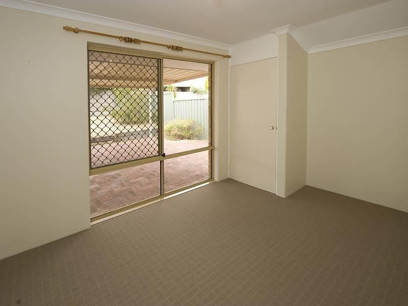 15 Carberry Square, Clarkson WA 6030