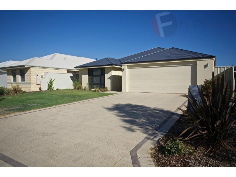 9 Gangway Turn, Alkimos WA 6038