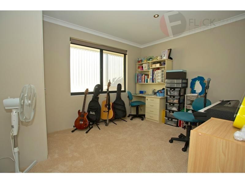 9 Gangway Turn, Alkimos WA 6038