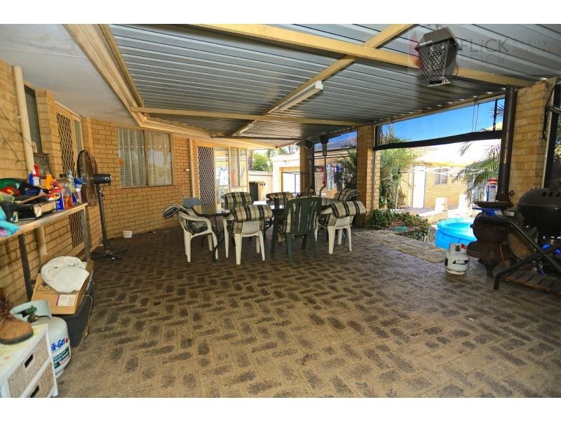 15 Rickmann Place, Marangaroo WA 6064