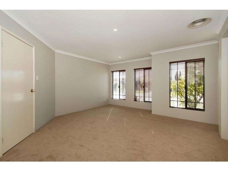 30 Camira Way, Quinns Rocks WA 6030