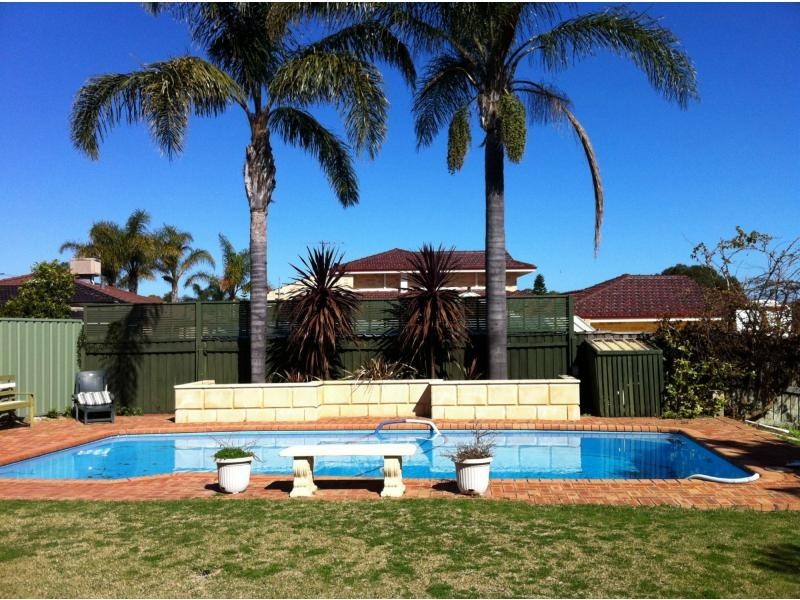 40 Royal Melbourne Avenue, Connolly WA 6027