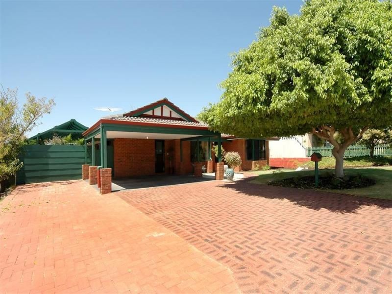 8 Arabella Mews, Currambine WA 6028