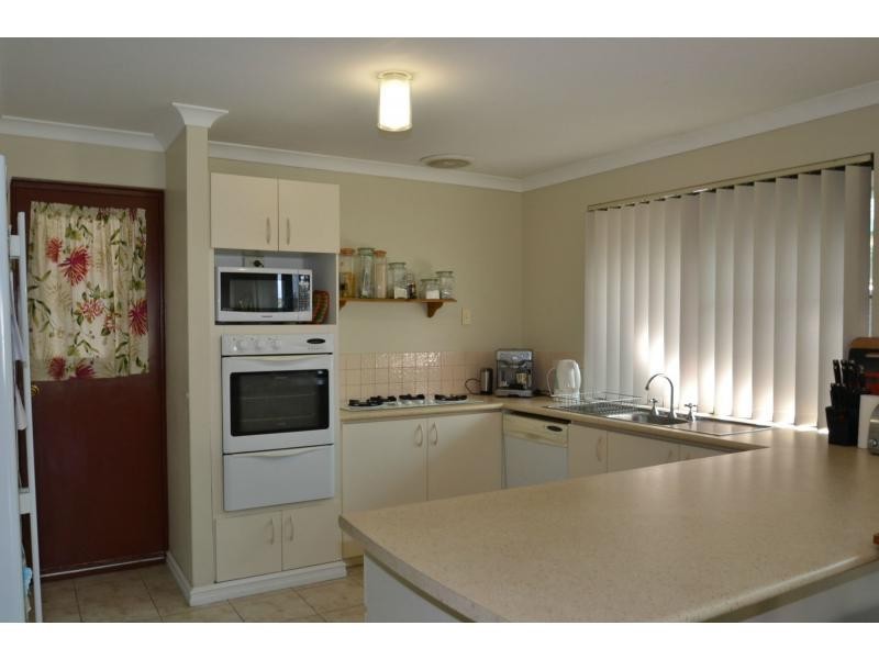 8 Arabella Mews, Currambine WA 6028