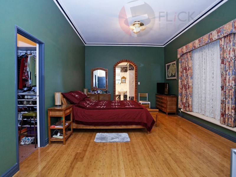 213 Tamarisk Drive, Gabbadah WA 6041