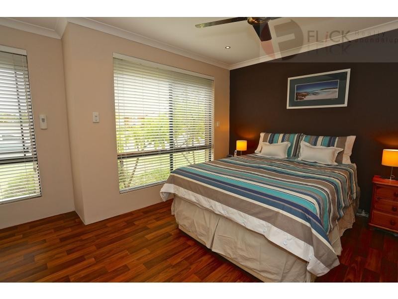 19 Sandilands Circuit, Tapping WA 6065