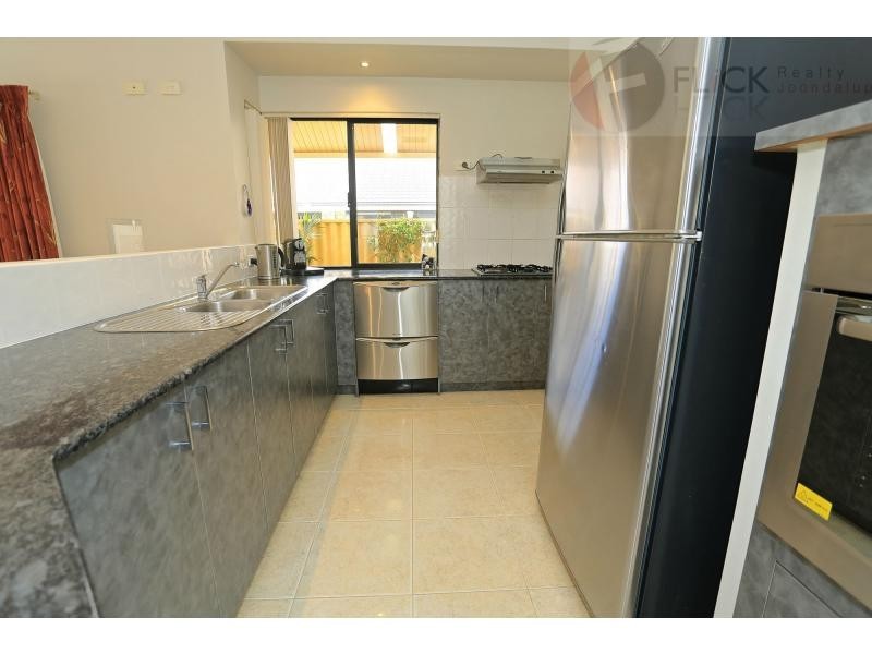 19 Sandilands Circuit, Tapping WA 6065