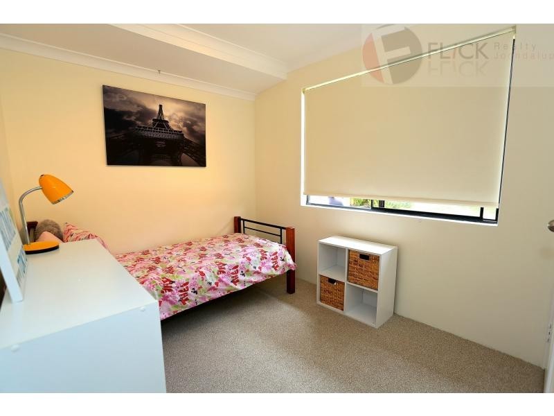 19 Sandilands Circuit, Tapping WA 6065