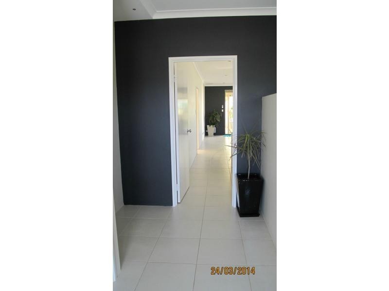 16 La Mirada Avenue, Clarkson WA 6030