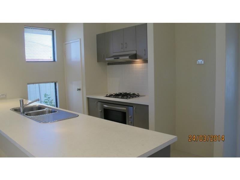 16 La Mirada Avenue, Clarkson WA 6030