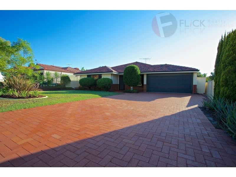 26 Houghton Drive, Carramar WA 6031