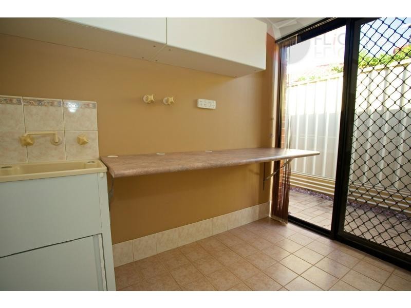 26 Houghton Drive, Carramar WA 6031