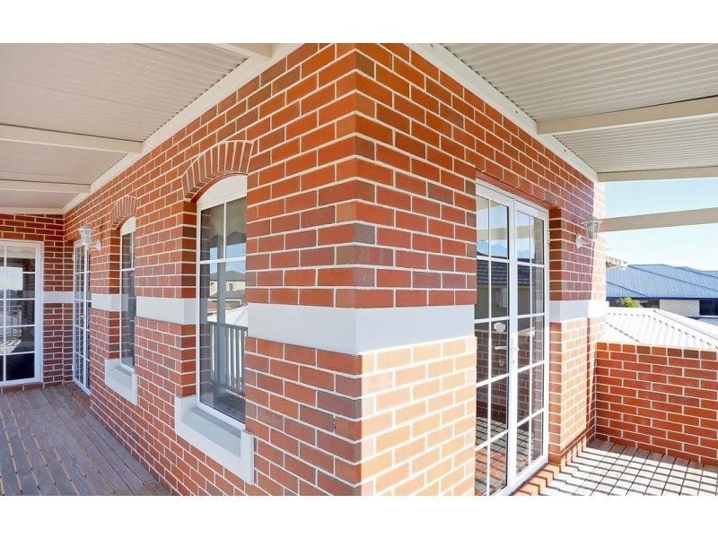 8 Gateshead Loop, Mindarie WA 6030