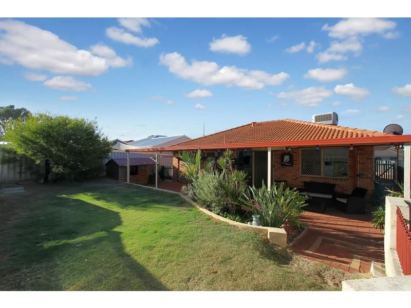 29 Frond Circuit, Banksia Grove WA 6031