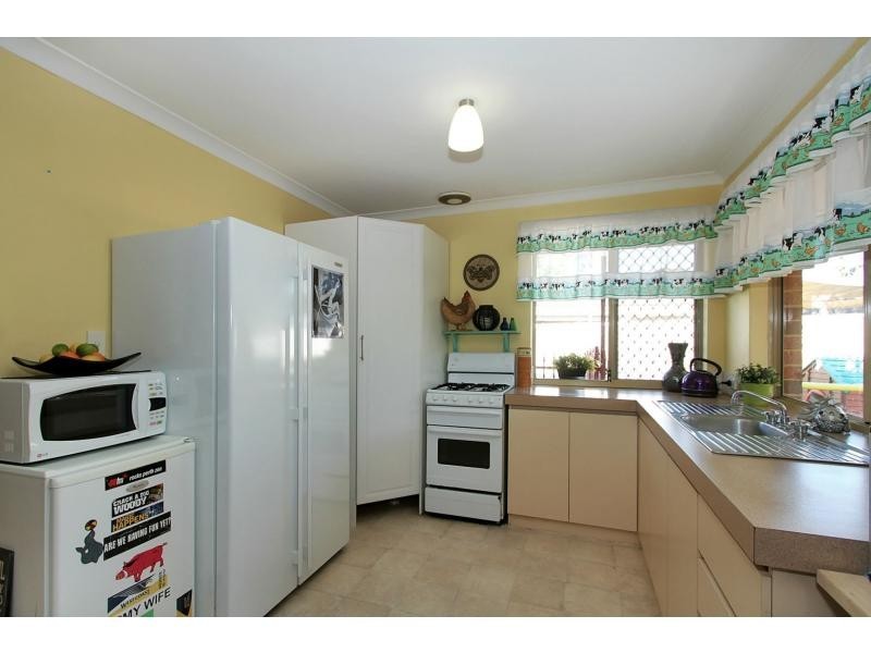 29 Frond Circuit, Banksia Grove WA 6031