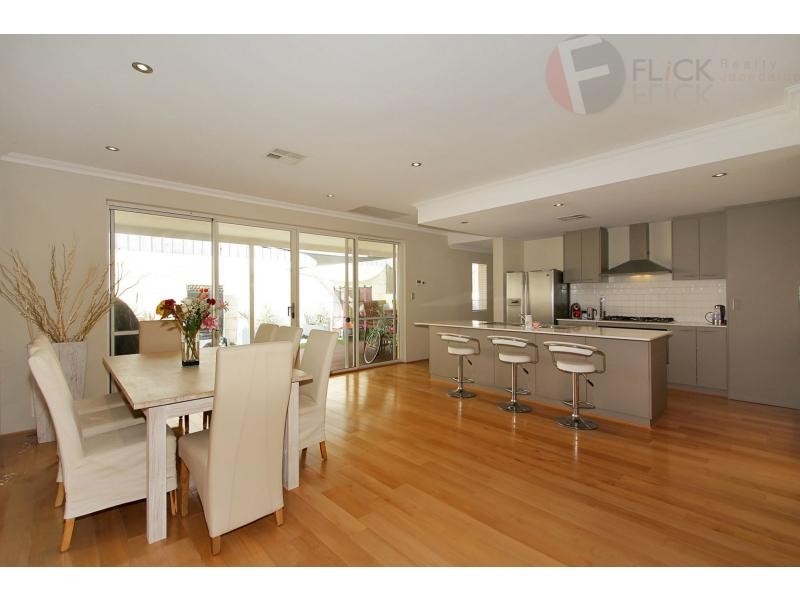 19 Starboard Road, Yanchep WA 6035