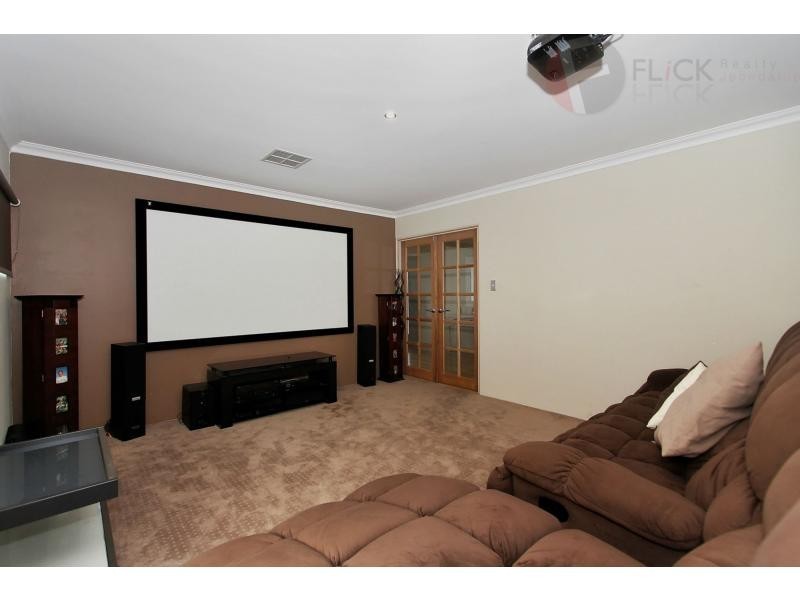 19 Starboard Road, Yanchep WA 6035