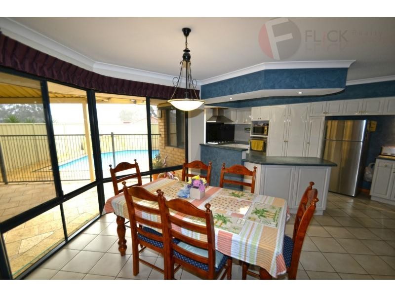 4 Cuchullin Circuit, Kinross WA 6028