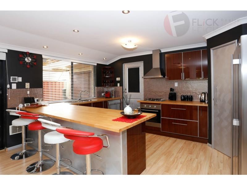 28 Bombala Close, Merriwa WA 6030