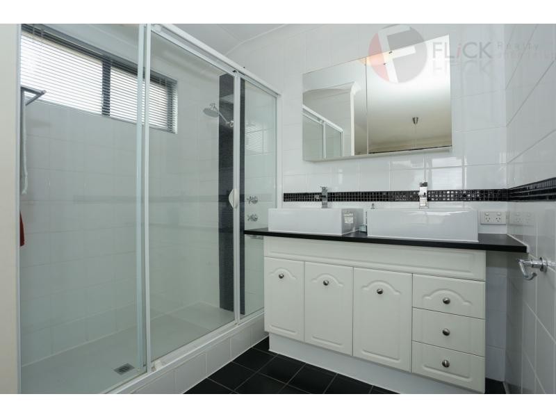 28 Bombala Close, Merriwa WA 6030