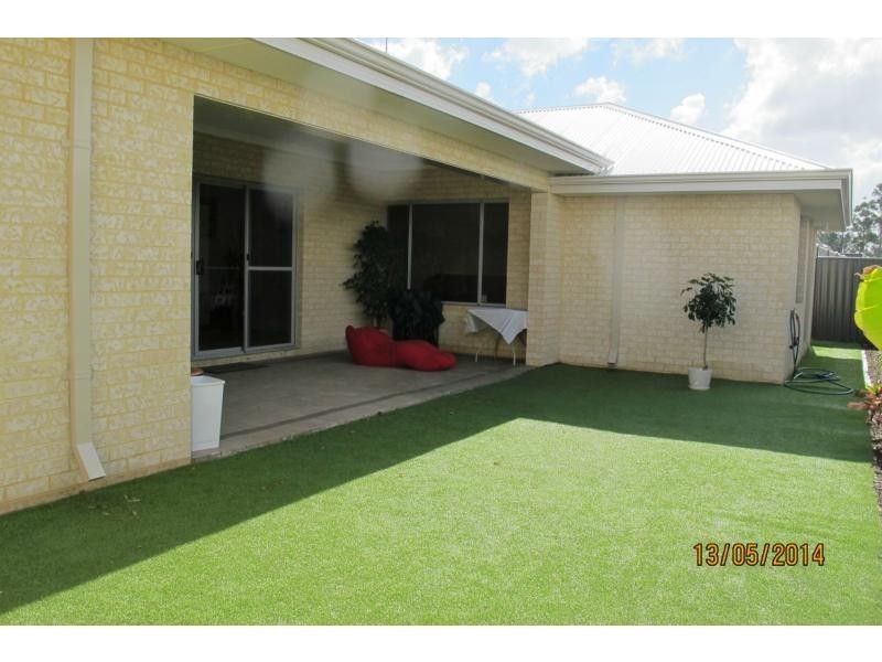 25 Bolero Road, Aveley WA 6069