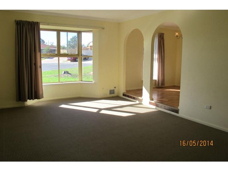 12 Roe Court, Padbury WA 6025